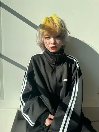 ミディアム ADITION所属・いさな 🌚のヘアスタイル