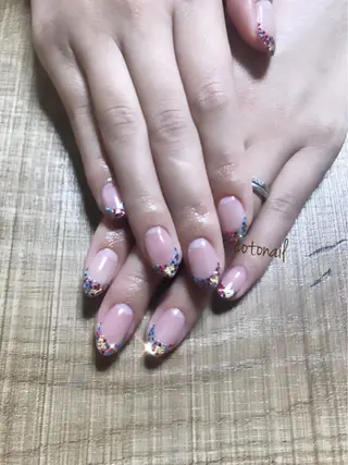 セミロング ネイル ツメトマツゲ .のネイルデザイン