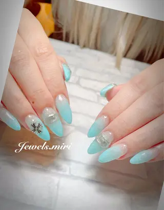 ネイル Jewels nail lily 白楽所属・ネイルサロン Jewels Mのネイルデザイン