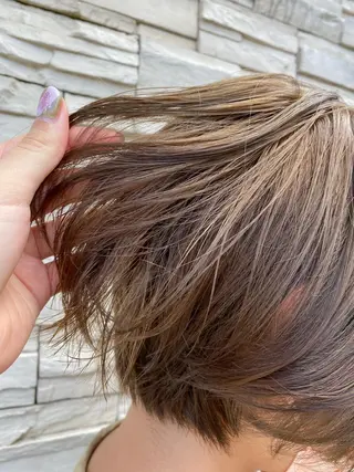 ショート カラー 透明感カラーブリーチ 🌼シゲモトアヤ🌼のヘアスタイル