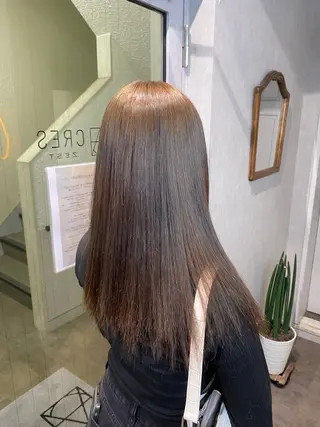 セミロング カラー 派手髪ハイトーン💛 ネイル💅まりなのヘアスタイル