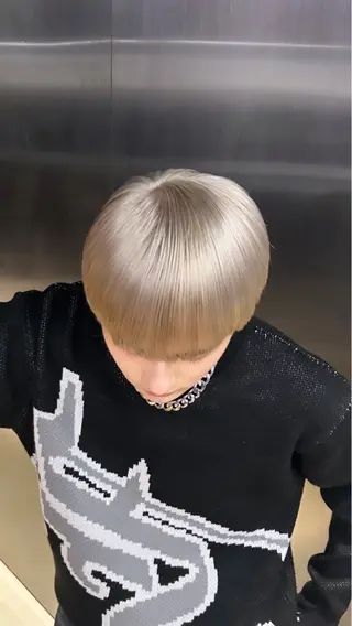 カラー PELE Nagomiのヘアスタイル