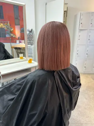 ミディアム 韓国ヘア×ハイトーン AYA💫のヘアスタイル