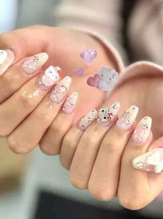 ネイル Nailsalon mui.所属・中家 亜紗子のネイルデザイン