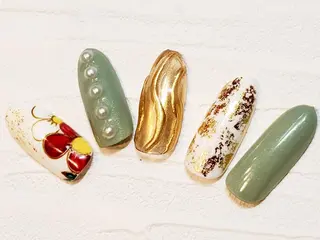 ネイル B.care自由ヶ丘所属・早坂  のネイルデザイン