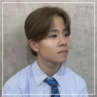 ミディアム カラー メンズ 韓国メンズ特化 土屋 光太郎のヘアスタイル