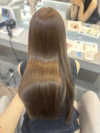 ロング カラー Maho ブリーチモデル募集中のヘアスタイル