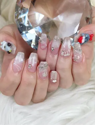 ネイル Kanako 💫のネイルデザイン