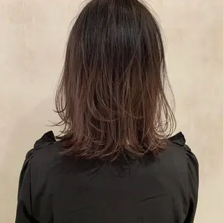 セミロング カラー アンニュイヘア🪽 ayumiのヘアスタイル