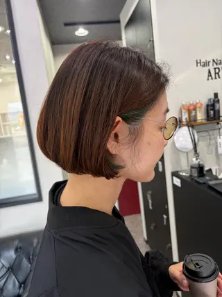 ミディアム カラー 友滝 真菜美のヘアスタイル