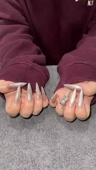 ネイル carnet所属・carnet manakaのネイルデザイン