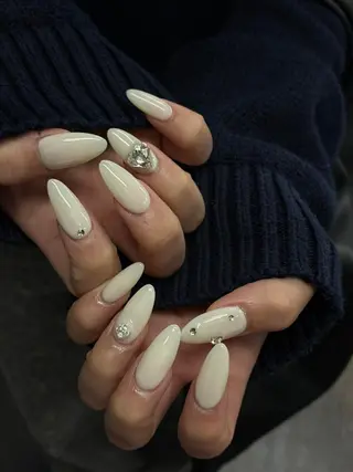 ネイル EMI ANA.CHUOのネイルデザイン