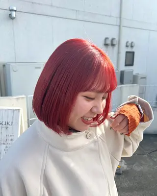 ミディアム カラー 前田 香恋のヘアスタイル