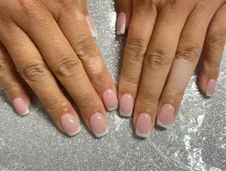 ネイル VIERU 🌈🎀💖のネイルデザイン