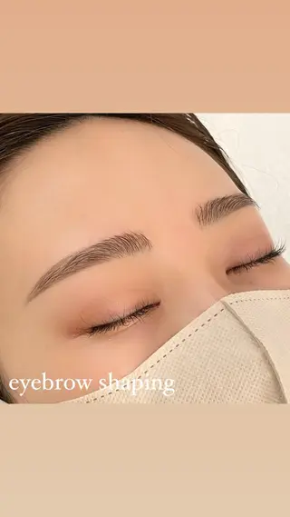 アイブロウ GO TODAY シェアサロン 表参道Flos店所属・似合わせ♡ Sayaのマツエク・マツパデザイン