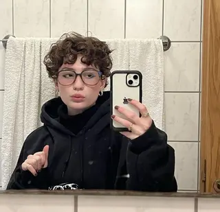 ショート カラー パーマ メンズ 吉田一輝 外国人パーマのヘアスタイル