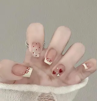 ネイル エ リのネイルデザイン