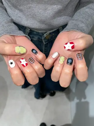 ネイル . hinakoのネイルデザイン