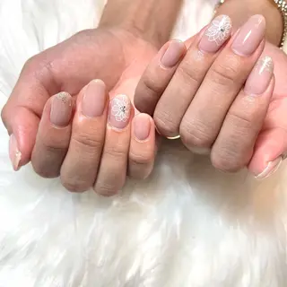 ネイル Aulu'bネイル ボディージュエリーのネイルデザイン