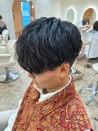 ショート パーマ職人DAIKI ツイスパ/波巻きのヘアスタイル