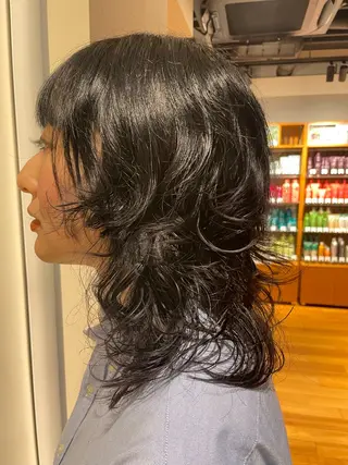ミディアム SPICE  AVEDA  salon&spa所属・武井 唯のヘアスタイル