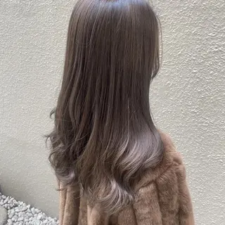 セミロング ブリーチなしカラー/ 顔周りレイヤーカットのヘアスタイル