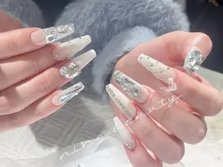 ロング ninabeauty 新宿のネイルデザイン