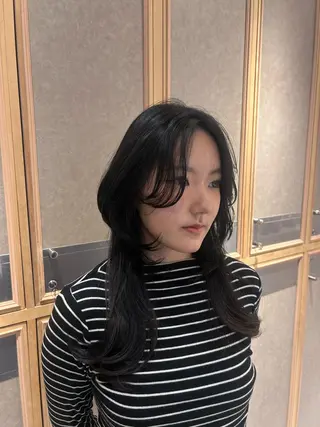 ロング miko🪽地毛風/ ハイトーン/レイヤーのヘアスタイル