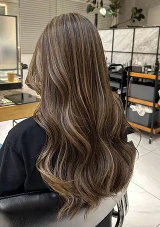 ロング カラー ハイトーン￤カット ￤nanaka￤のヘアスタイル