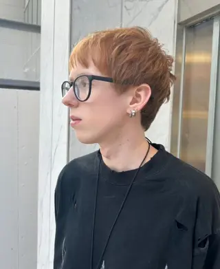 メンズ カラー メンズ ヘアメイク  ハイトーン キャロのヘアスタイル