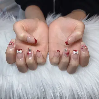 ネイル D-BEAUTY Nailsalonのネイルデザイン