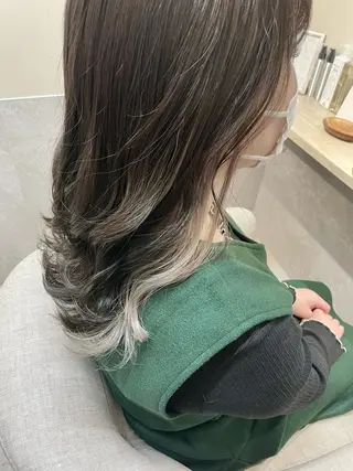 セミロング カラー 西 めぐみのヘアスタイル