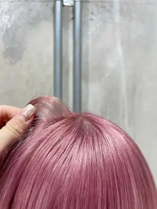 ショート カラー ワタナベ アオイのヘアスタイル