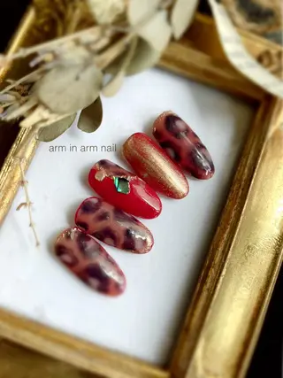 ネイル arm in arm ︎✿Yamamotoのマツエク・マツパデザイン