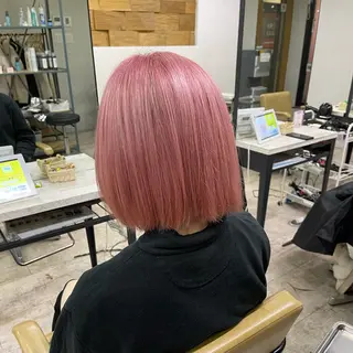 ミディアム カラー 🔥ブリーチカラー 槙川のヘアスタイル