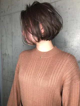 ショート カラー ⭐️横浜ブリーチ特化 美容師 堤涼⭐️のヘアスタイル