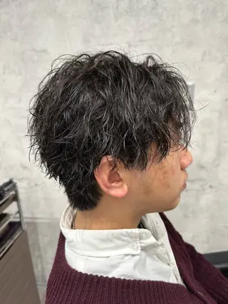 ショート パーマ メンズ ユウ🪄 パーマ指名No1のヘアスタイル