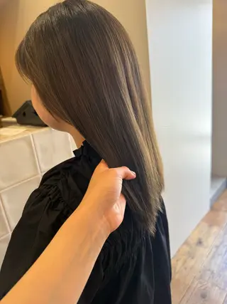 セミロング カラー rion🪽 /wカラー・縮毛矯正のヘアスタイル