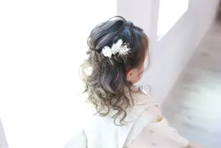 セミロング ヘアアレンジ Studio taloのヘアスタイル