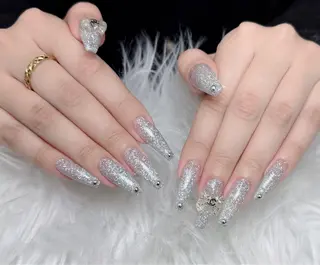 ネイル Lenie Nailsのネイルデザイン