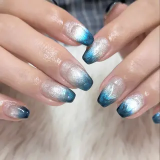 ネイル 會田 瑠衣のネイルデザイン