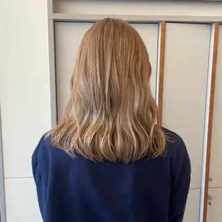 ロング カラー ブリーチ/レイヤー 🌻Mutsumiのヘアスタイル