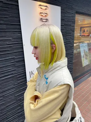 ショート カラー 篠原 幹のヘアスタイル