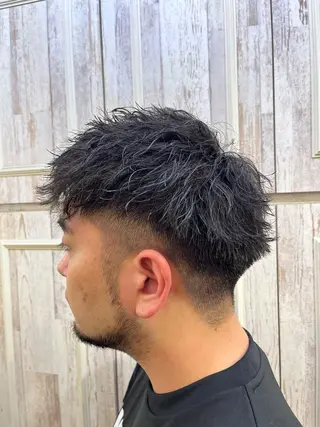 ショート パーマ Lily hair所属・メンズ’ショート特化 クロスのヘアスタイル