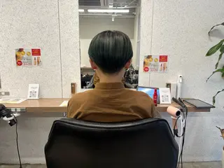 ショート カラー ヘアアレンジ 🍓艶髪/艶カラー ハイトーン/しんたにのヘアスタイル