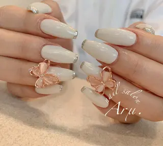 ネイル nail salon Arμ.のネイルデザイン