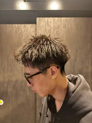 ショート メンズ 波巻き/ツイスパ/ 短髪/鈴木俊也のヘアスタイル