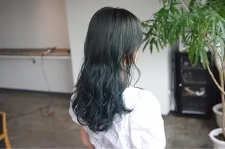 ロング カラー 🌈ディレクター🌈 徳松優希のヘアスタイル