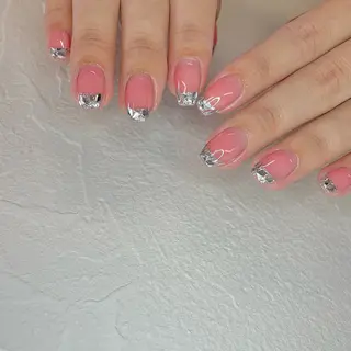 ネイル b'6 by Stir所属・b'6 SAKINAのネイルデザイン