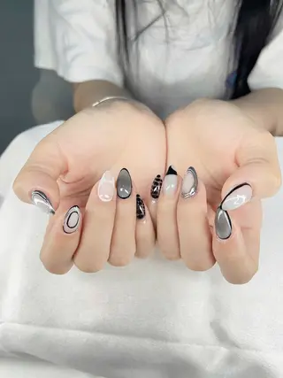 ネイル Lina nail所属・Lunaa 池袋のネイルデザイン